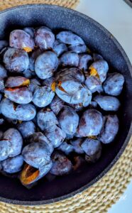 InShot_20240921_082908728-186x300 Czekopowidła - śliwkowy raj w słoiku